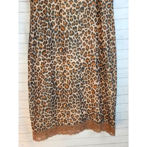 THATS SO FETCH LEOPARD PRINT & BLACK LACE MINI SLIP DRESS, SZ 8 - Picture 8 of 12